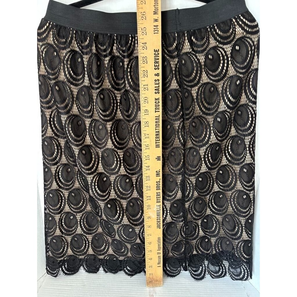 Miss Pinky Women's Black with Nude Lining And GeoMetric Print Skirt Size large